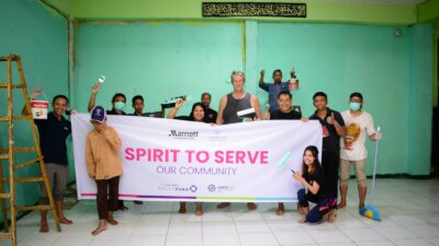 Peduli, Sheraton Senggigi Beach Resort Berbagi Kebahagiaan dengan Panti Asuhan Nurul Jannah