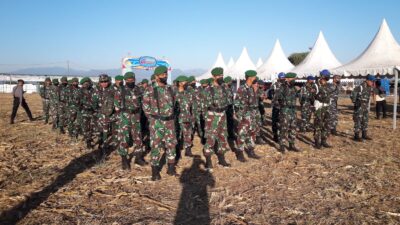 Sukseskan Event MXGP Samota, Anggota Kodim 1607/Sumbawa melaksanakan Gelar apel Pengecekan.