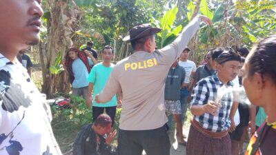 Sigap, Kapolsek Sekotong Selamatkan Pria Dari Amukan Warga