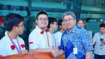 Siswa Indonesia Raih Prestasi Membanggakan di International Physics Olympiad 2023