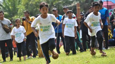 Kenali Lebih Dalam Patheng Dudu, Balap Karung Estafet, Dam Daman, dan Egrang Batok