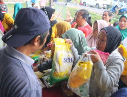 Gerakan Pangan Murah Diserbu Warga