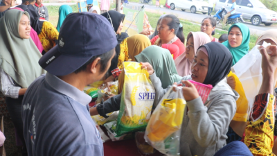 Gerakan Pangan Murah Diserbu Warga