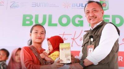 Bulog NTB Salurkan Bantuan Beras Fortivit Sebanyak 7,650 Kg, Untuk Cegah Stunting