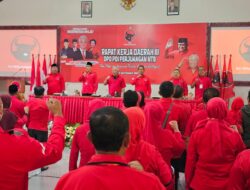 Made Urip Minta Caleg PDIP NTB Saling Topang Rebut Suara di Pileg 2024