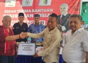 Rachmat Hidayat serahkan Bantuan dan Resmikan Gedung Serba Guna Kantor Desa Pringgabaya Utara