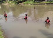 Tim SAR Hentikan Pencarian Balita Hanyut di Sungai