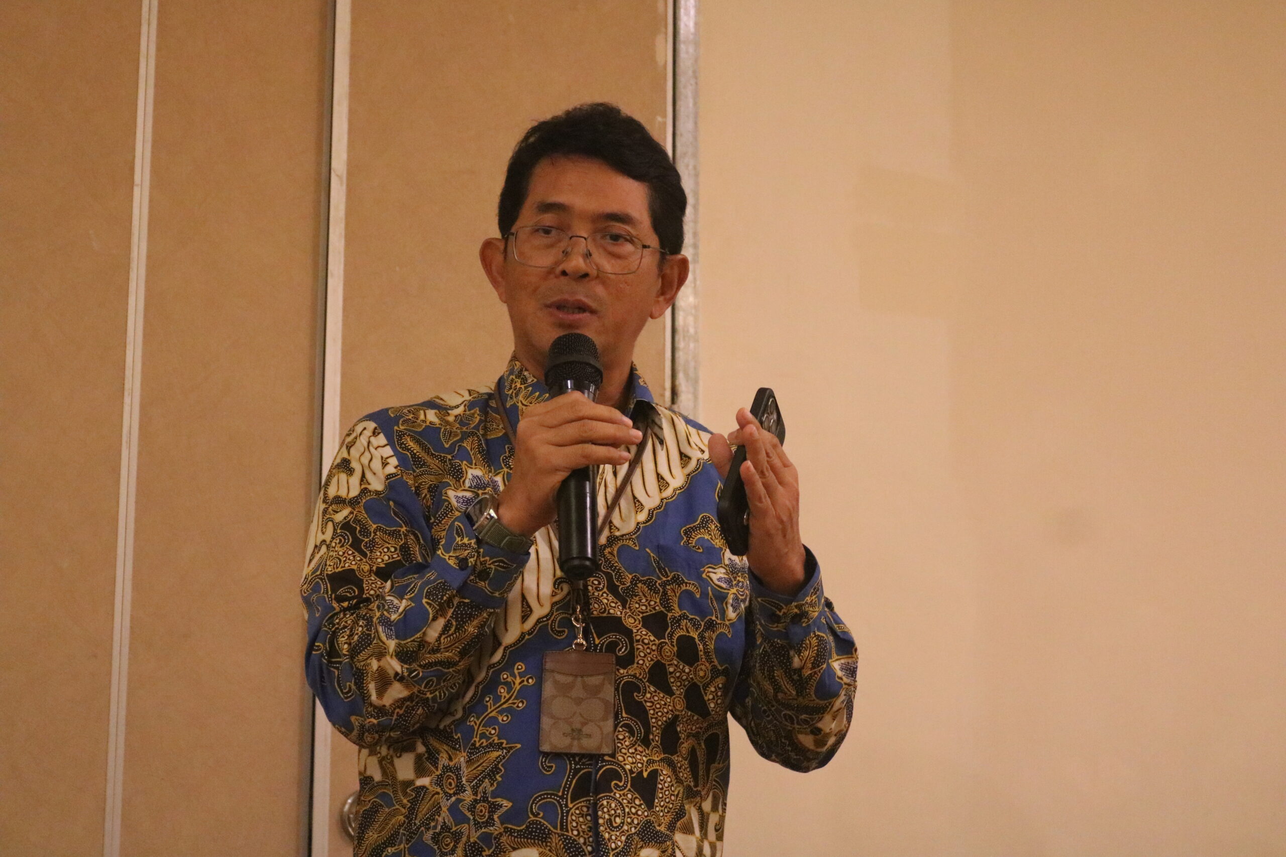 Regional CEO Bank Mandiri Region XI Wilayah Bali & Nusa Tenggara Winardi Legowo