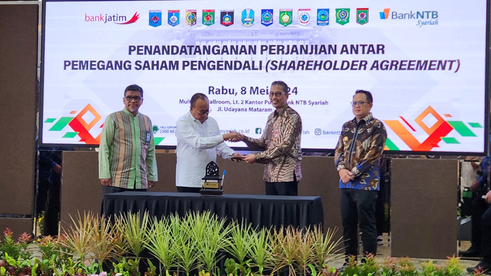 ank NTB Syariah dan Bank Jatim Teken Perjanjian KUB, Sinergi untuk Dongkrak Ekonomi Daerah
