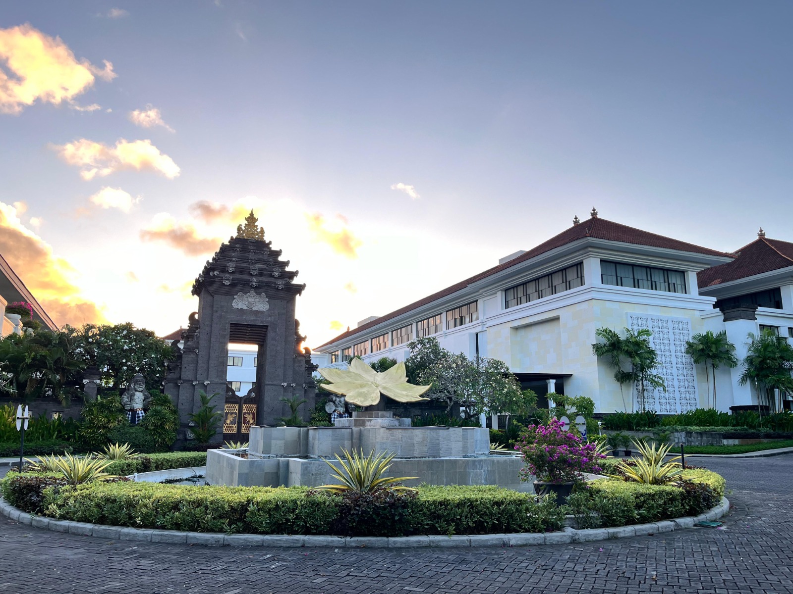 Nusa Dua Siap Sambut Ribuan Delegasi: World Water Forum 2024 Bahas Masa Depan AirNusa Dua Siap Sambut Ribuan Delegasi: World Water Forum 2024 Bahas Masa Depan Air