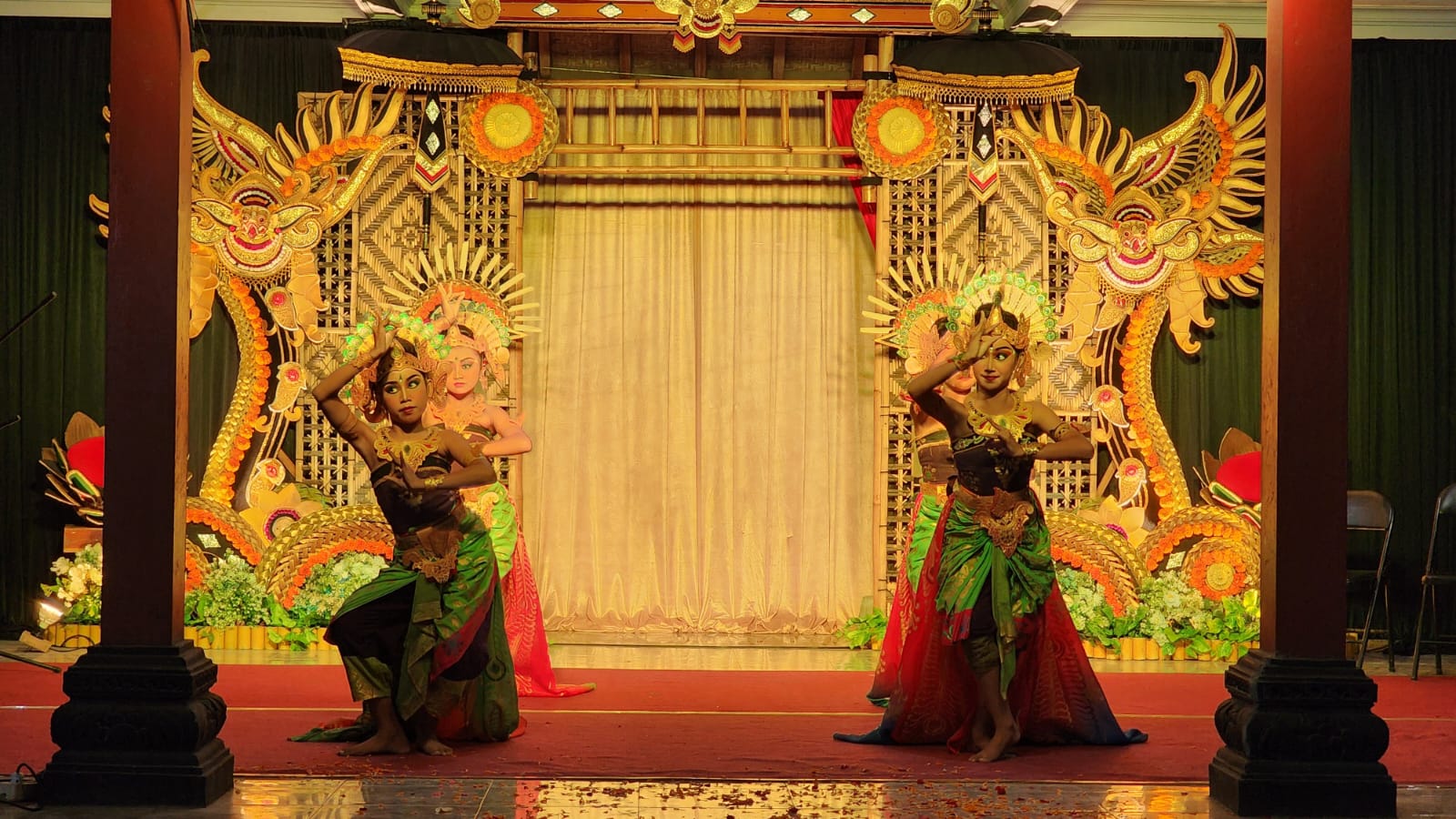 Pagelaran Pentas Seni Dan Budaya.