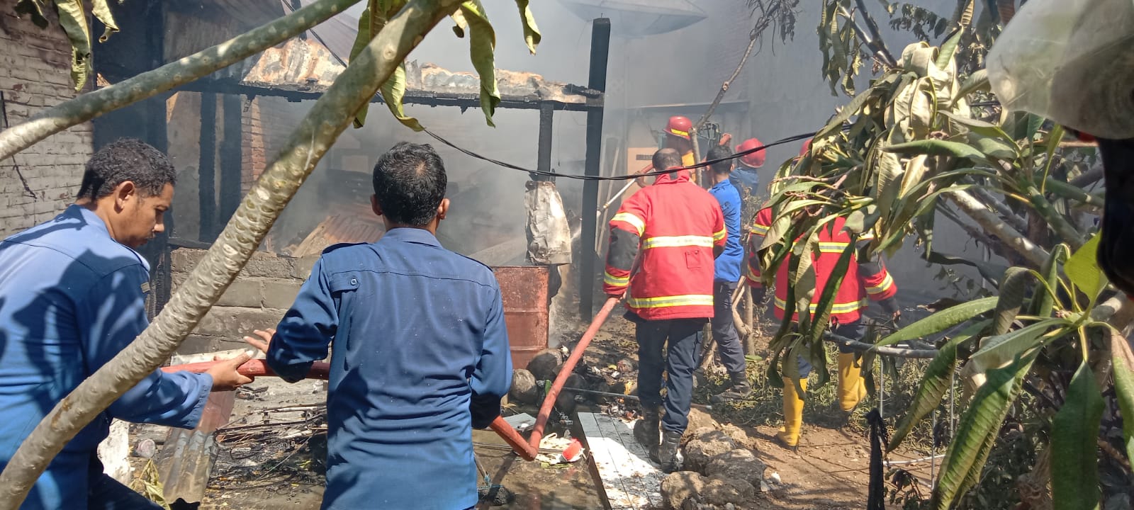 Kebakaran Melanda Rumah di Sumbawa Besar, Diduga Akibat Konsleting Listrik