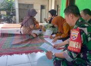 Babinsa Lingsar Gelar Posyandu dan Penyuluhan Atasi Stunting di Dusun Taman Lingsar