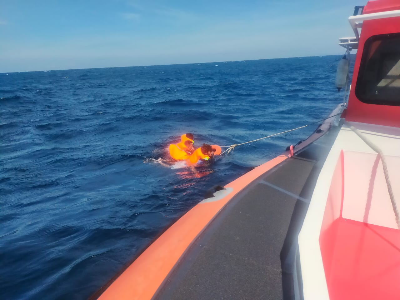 Fast Boat Tenggelam di Perairan Gili Trawangan