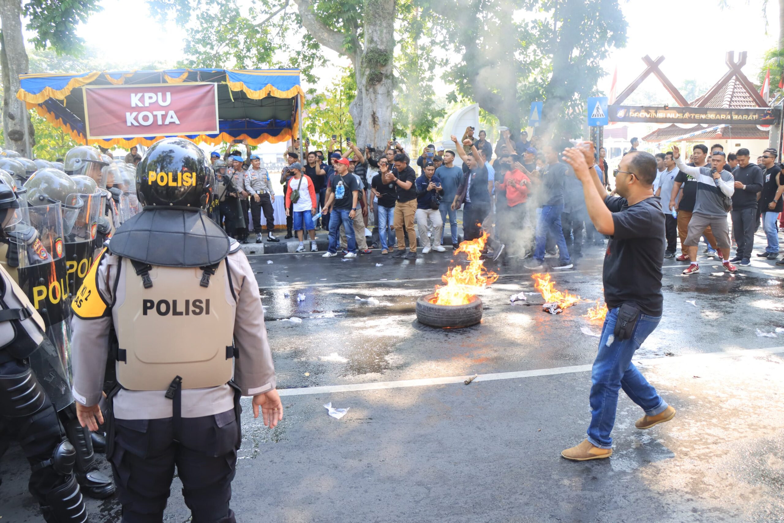 Polresta Mataram Sukses Gelar Simulasi Sispam Kota, Siap Amankan Pilkada 2024!