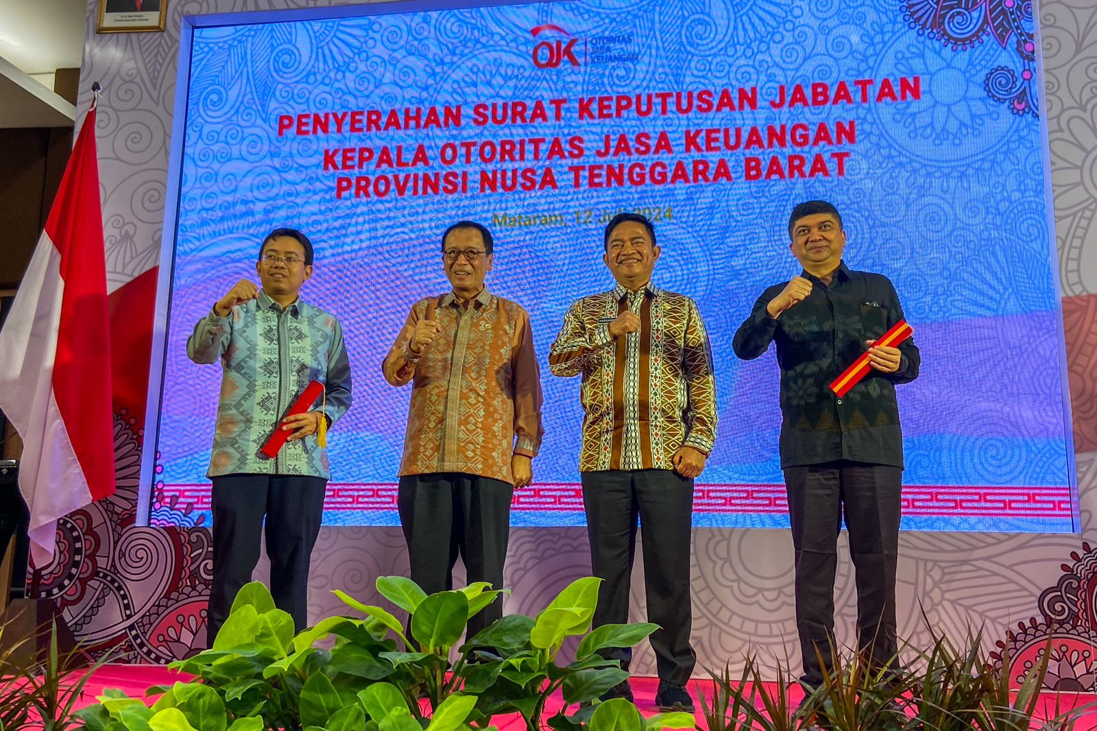 volume_up Literasi Keuangan NTB Tertinggi Kedua Nasional, Ekonomi Daerah Diuntungkan