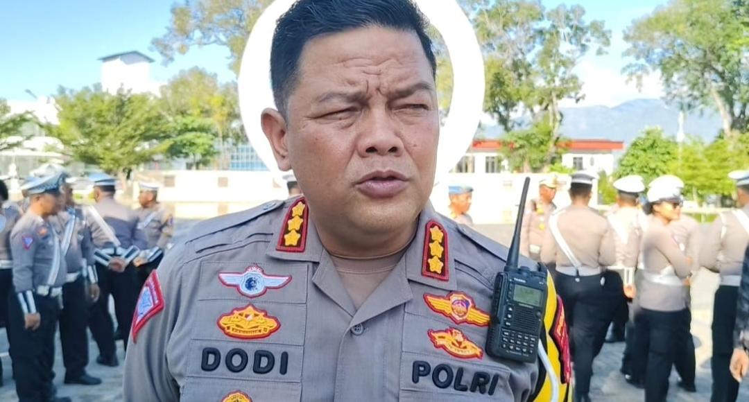 Wawancara Pakai HP, Dirlantas Polda Sulteng Diduga Melecehkan Jurnalis SCTV