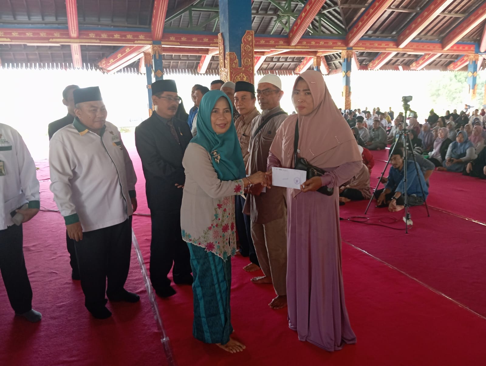 Baznas Lobar Distribusian Zakat, Infaq dan Sedekah