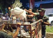 TNI dan Warga Bersatu Bersihkan Kota Mataram Pasca Demo