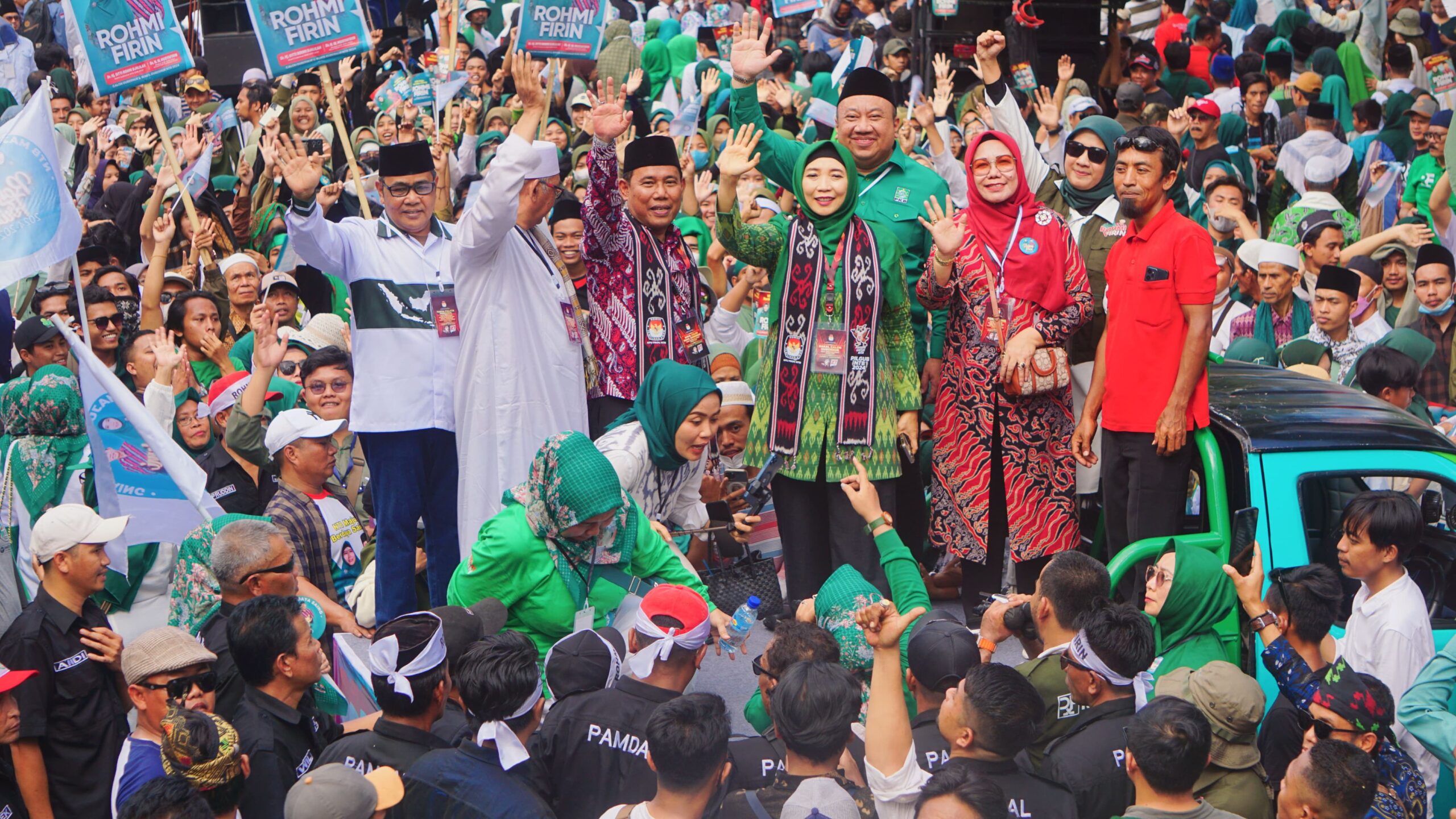 TGB Dukung Keluarga, Rohmi-Firin Diambang Kemenangan