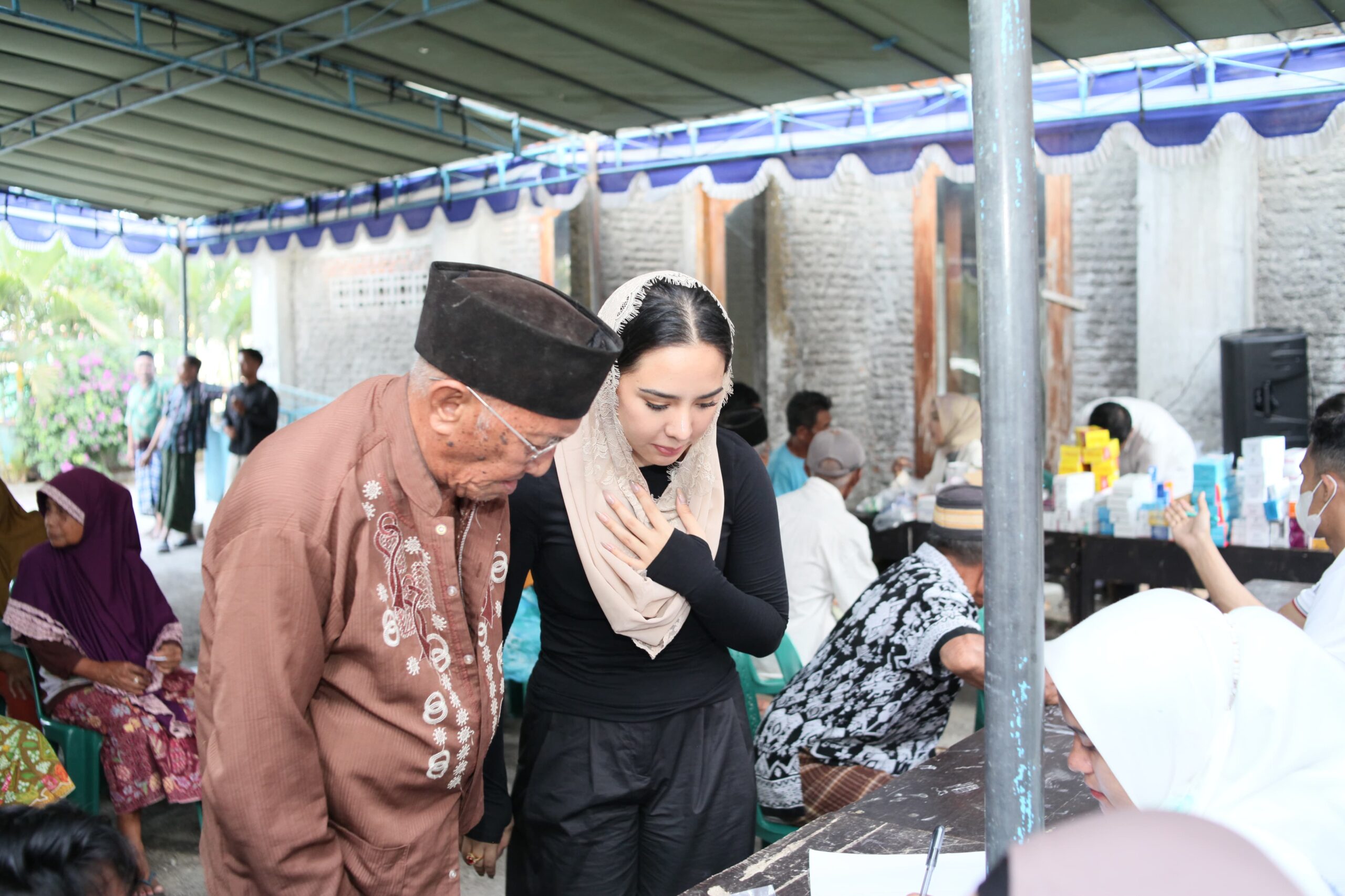 Para Petani di Lombok Tengah Mengaku Terbantu dengan Pengobatan Gratis HBK Peduli