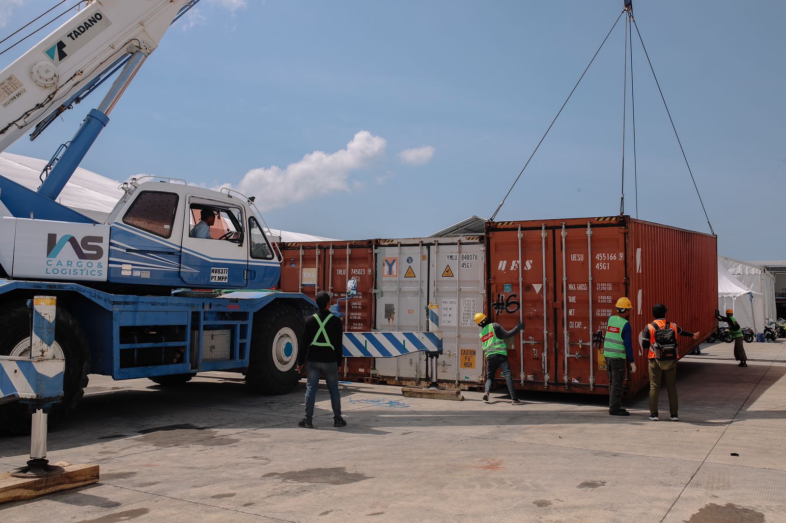 Logistik MotoGP™ 2024 Tiba di Mandalika