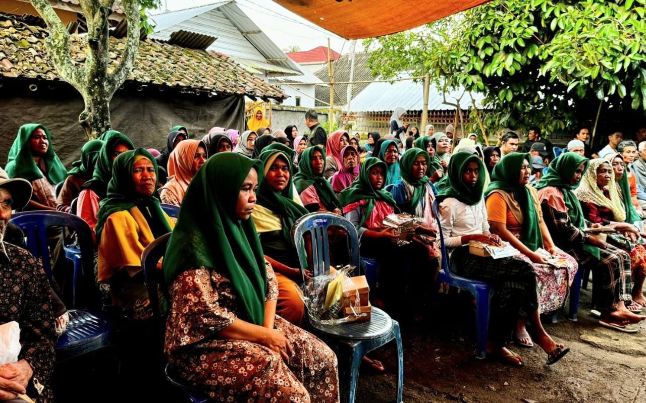 Roadshow Mi6 episode 7 di desa Pesanggrahan Lombok Timur dihadiri Ratusan Perempuan Desa Jilbab Ijo