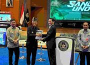 Lombok Timur Terima Master Plan Wisata Cemara Siu dari Sandiaga Uno