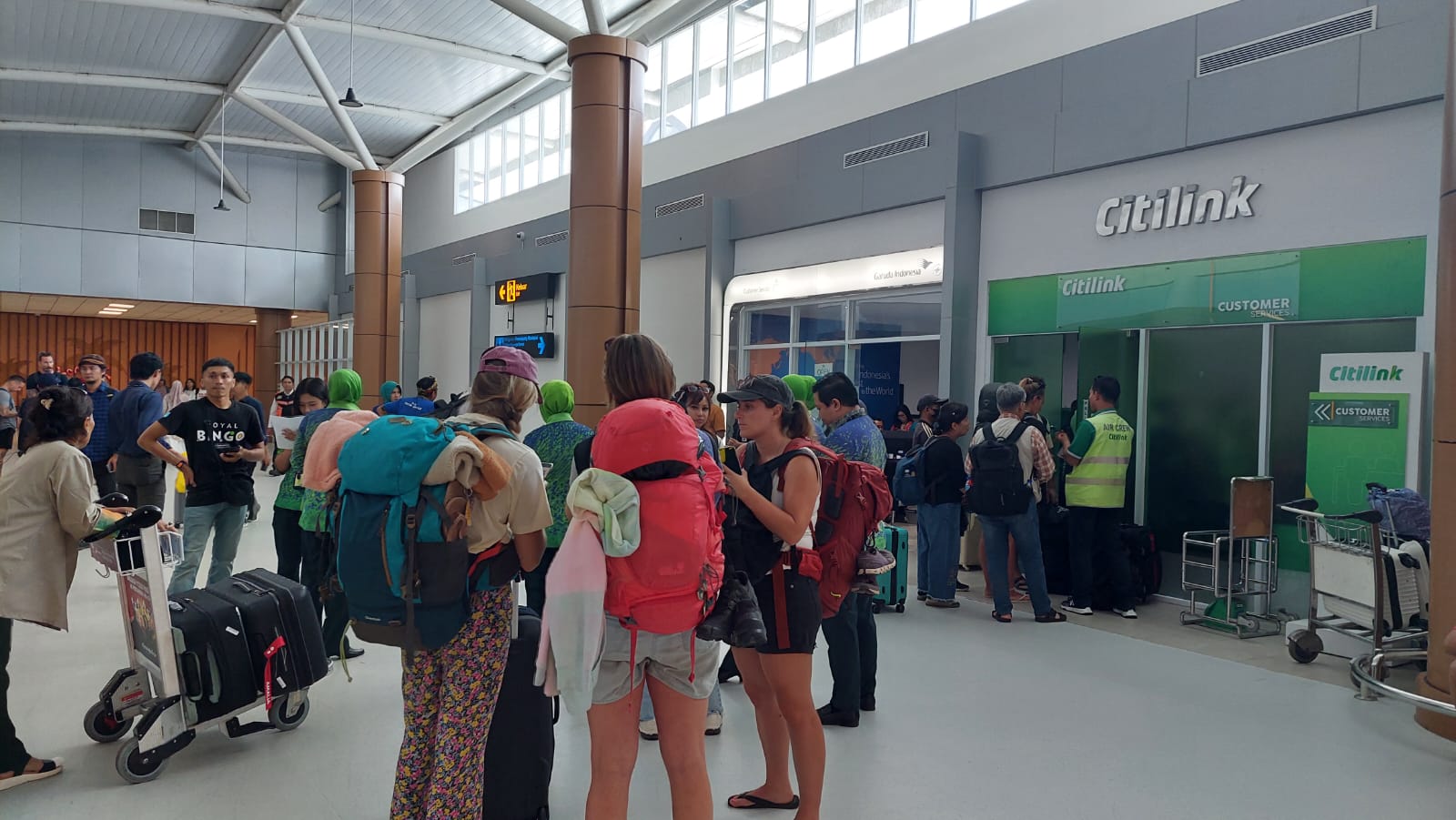 Bandara Lombok Batalkan 39 Penerbangan Akibat Sebaran Abu Lewotobi