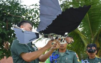 Drone Burung Elang Buatan Poltekad: Inovasi Teknologi Militer Indonesia