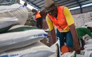 Program Bantuan Pangan Tahap Ketiga: Ribuan Keluarga di Lombok Tengah Terima Manfaat