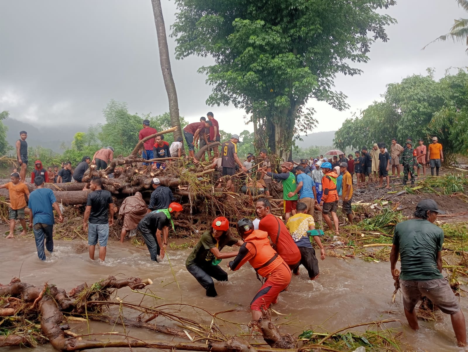 Banjir Bandang Terjang Bima: 3 Tewas, 5 Hilang