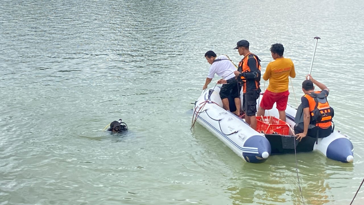 Bocah 6 Tahun Tenggelam di Bendungan Tiu Suntuk, Tim SAR Lanjutkan Pencarian