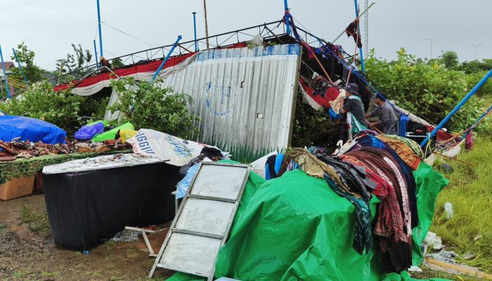 Angin Kencang Terjang Lombok Barat, Pedagang di Gili Mas Rugi Puluhan Juta