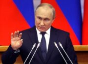 Putin Ultimatum Ukraina: Menyerah atau Dihancurkan?