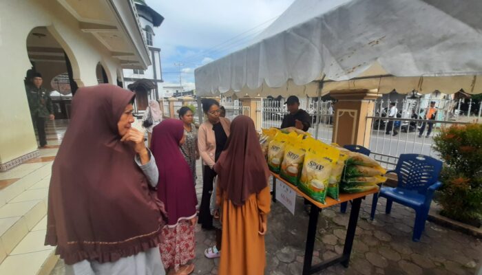 Harga Stabil, Bulog NTB Gelar Operasi Pasar Ramadan
