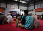 Lapas Lombok Barat Gelar Bukber Haru Bersama Keluarga Warga Binaan