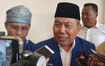 Zulhas Tunjuk Muazzim Akbar Benahi PAN Bali: Target 4 Besar Nasional 2029