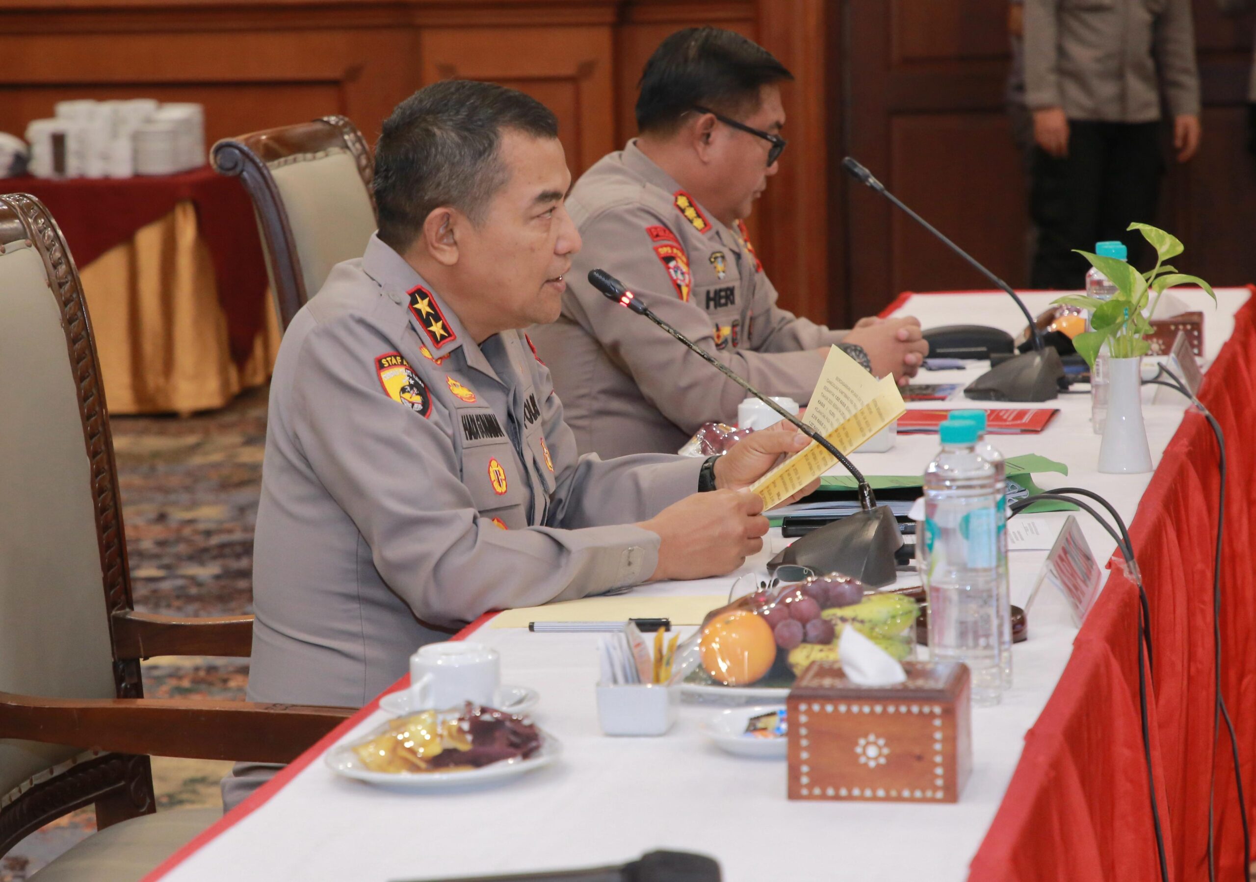 Evaluasi Triwulan NTB: Kapolda Tekankan Adaptasi dan Inovasi Polri