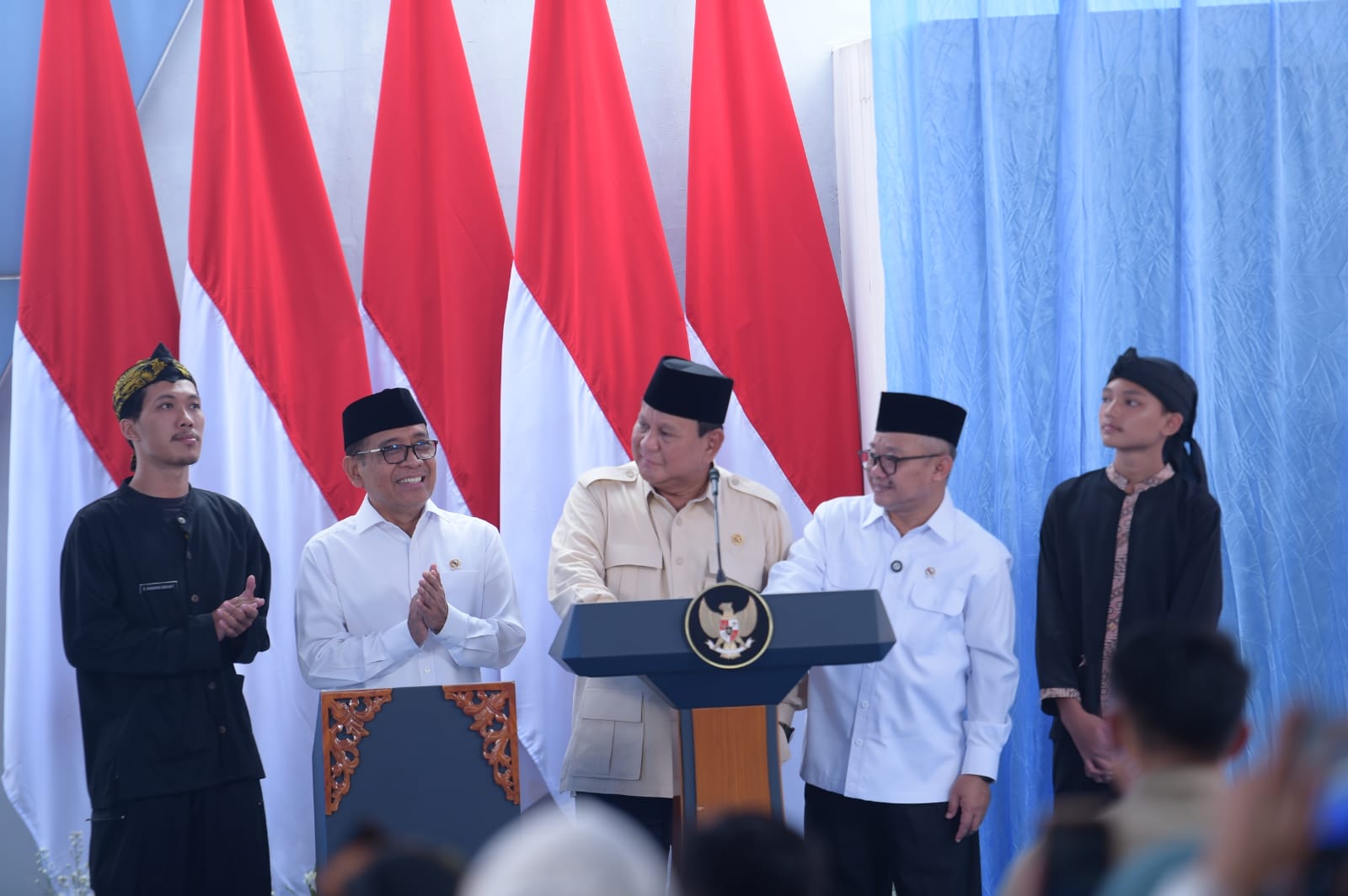 Hardiknas, Mendikdasmen Dampingi Presiden Resmikan Program Hasil Terbaik Cepat di SDN 5 Cimahpar