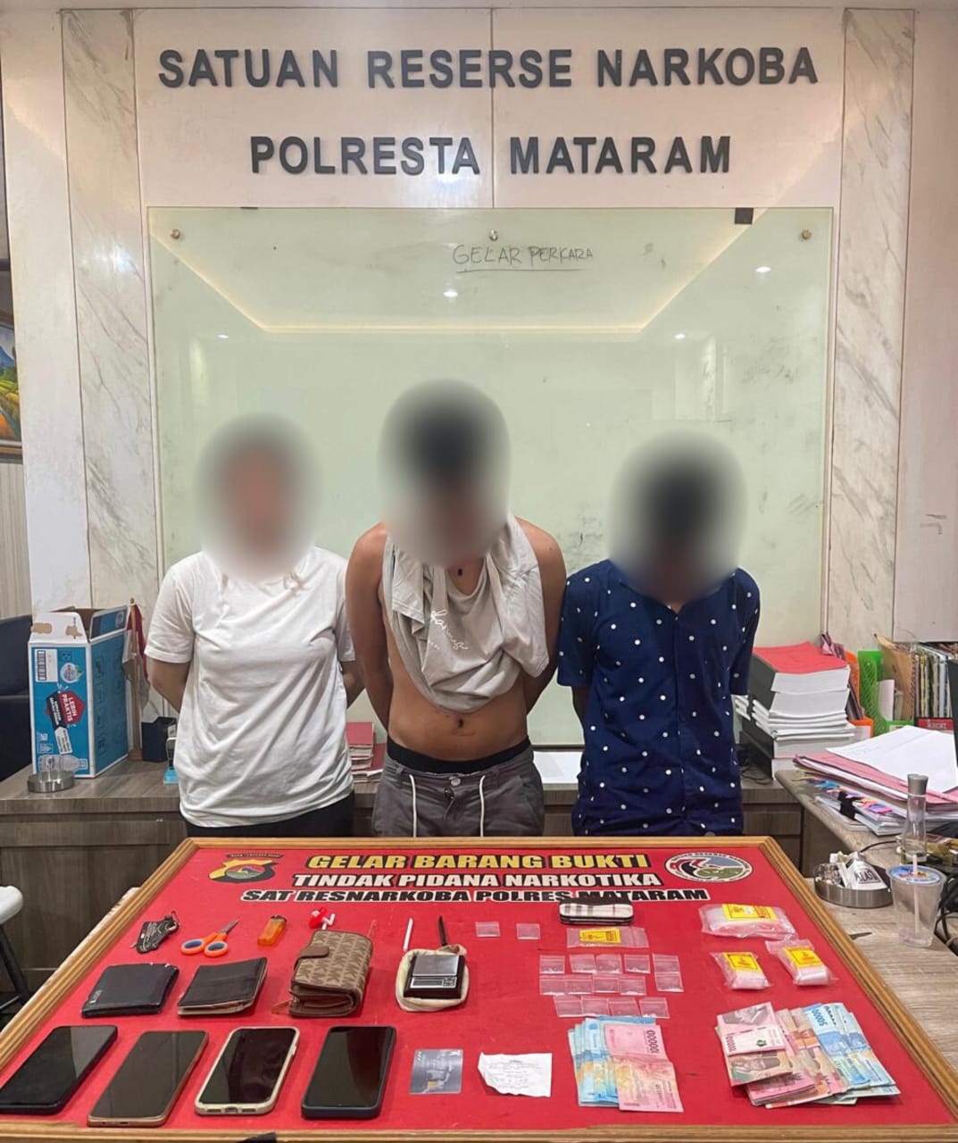 Penggerebekan Narkoba di Gunungsari, Polisi Amankan Trio dan 5 Gram Sabu