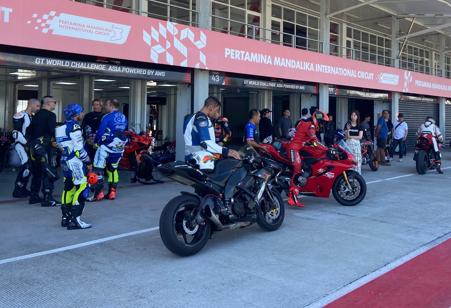 Niti Racing Panaskan Mandalika: Semangat Balap Nasional Berkobar