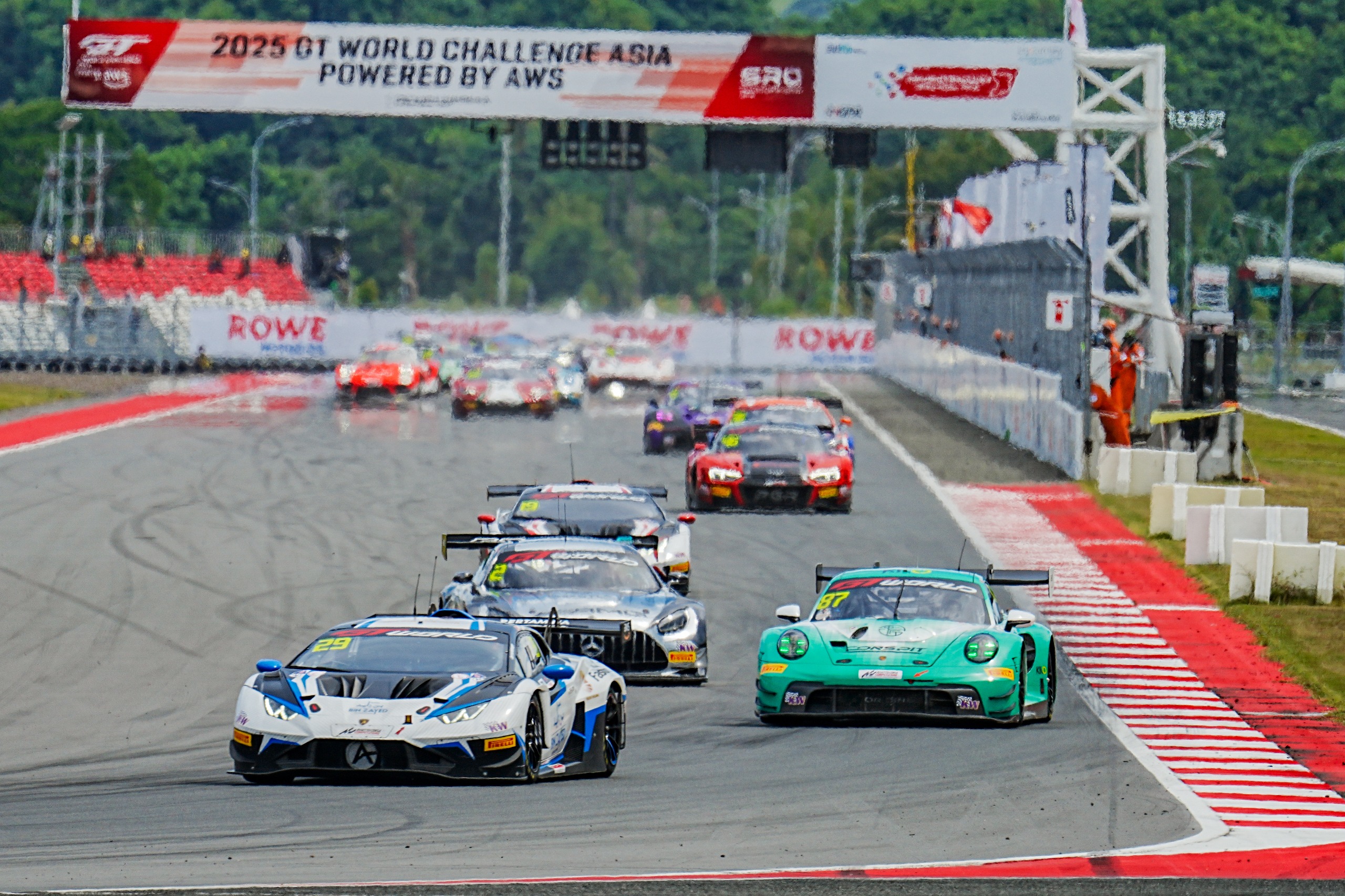 Origin Motorsport Pimpin Klasemen GT Asia