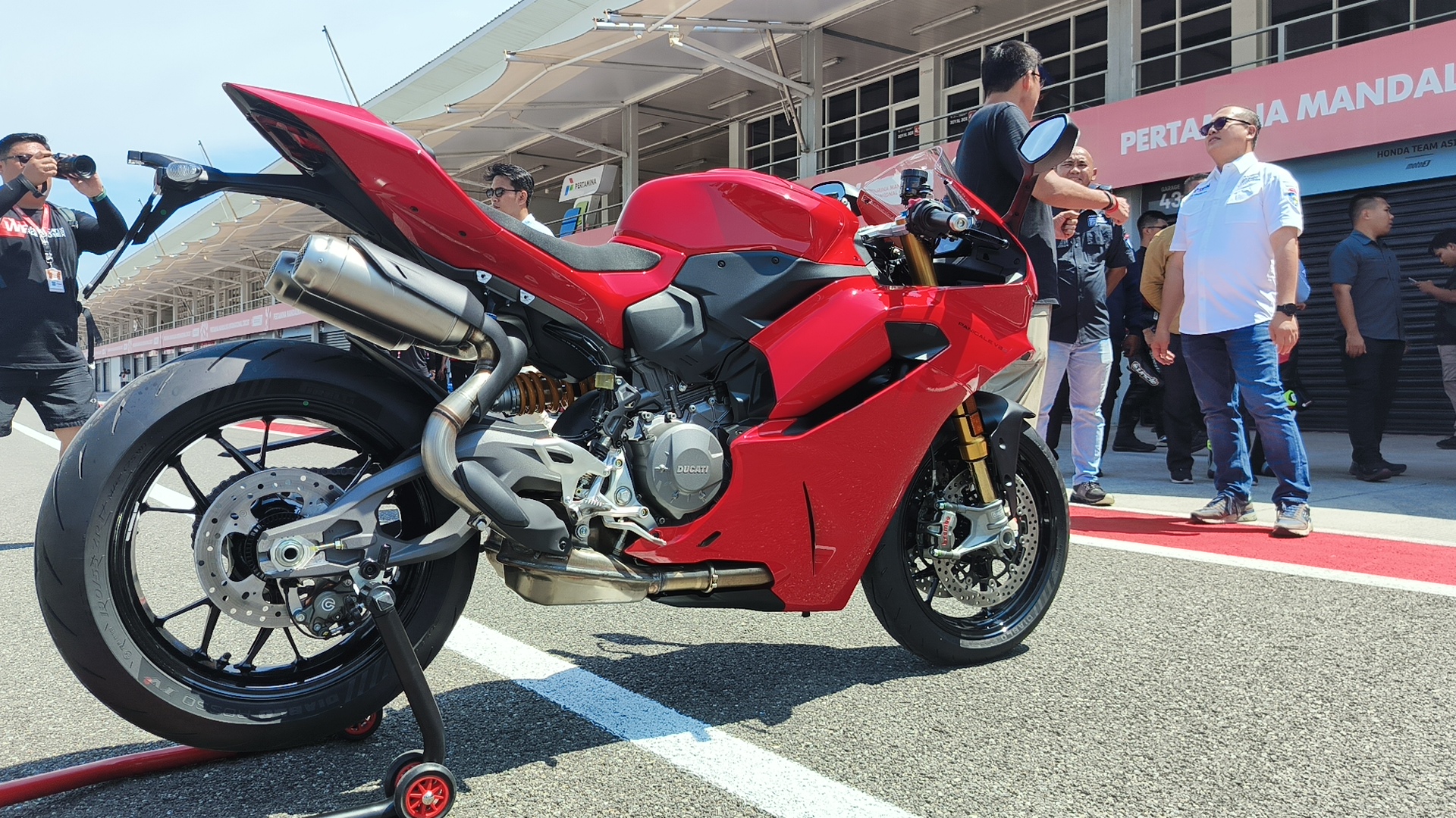 Ducati Race As One Terbesar Digelar, NTB Lahirkan Bibit Pembalap