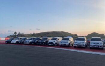 Sirkuit Mandalika Diserbu Komunitas Mobil! Ada Apa Sih?