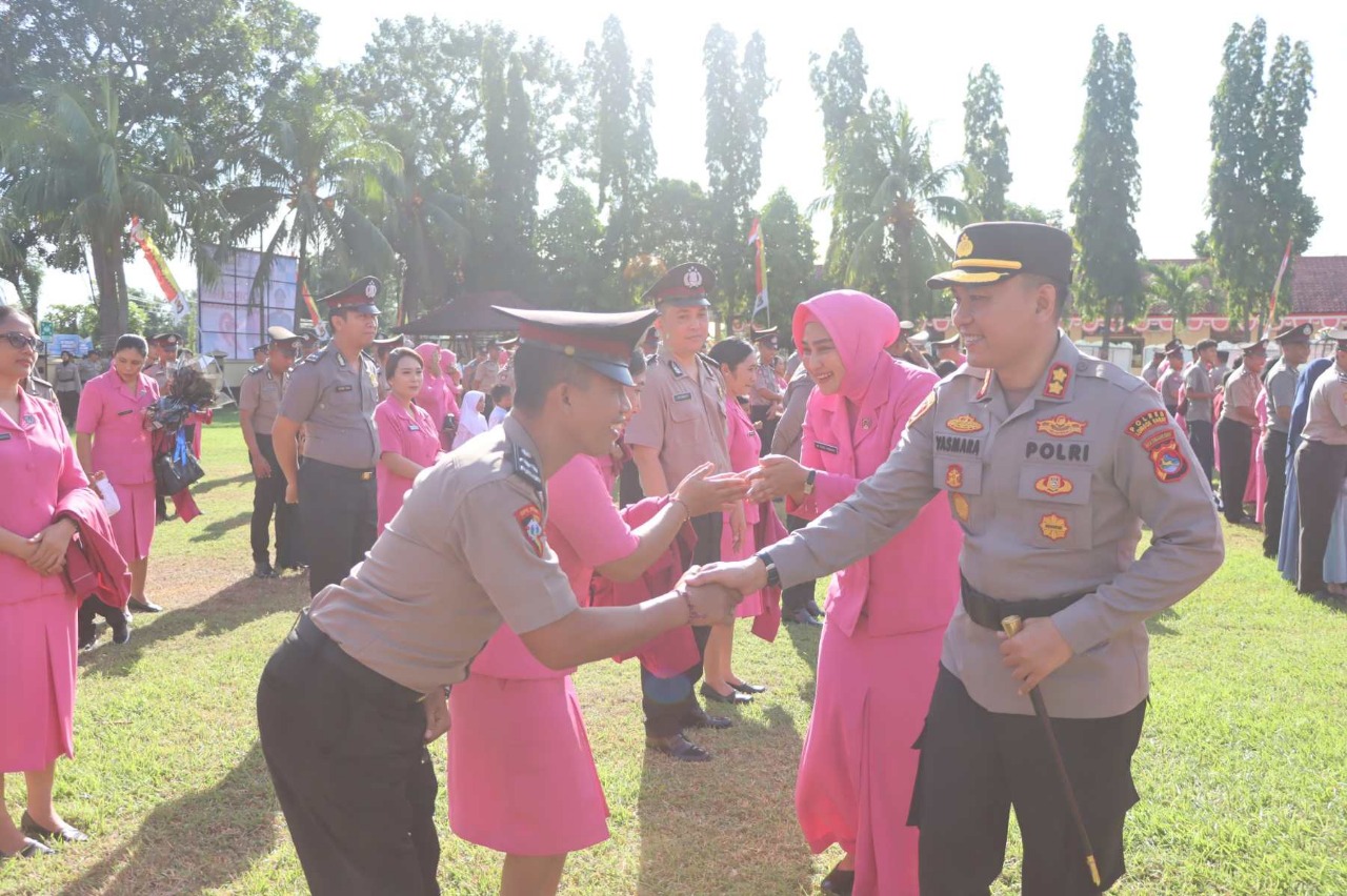81 Personel Polres Lombok Barat Naik Pangkat: Wujud Apresiasi dan Semangat Baru Mengabdi untuk Negeri