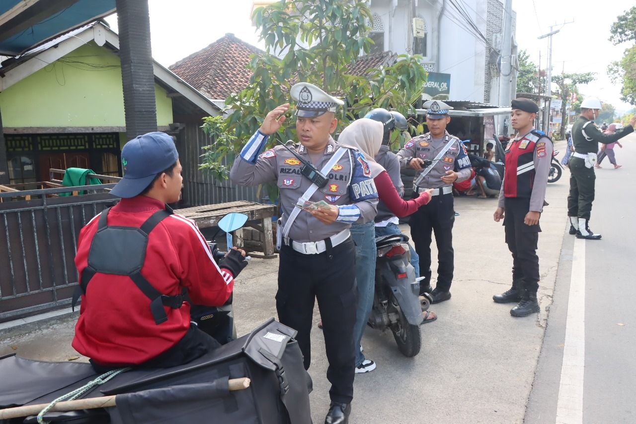 Operasi Patuh Rinjani di Lembar, 29 Pengendara Langsung Kena Tilang!