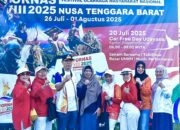 Gebyar FORNAS VIII 2025 Panaskan Suasana Car Free Day Udayana