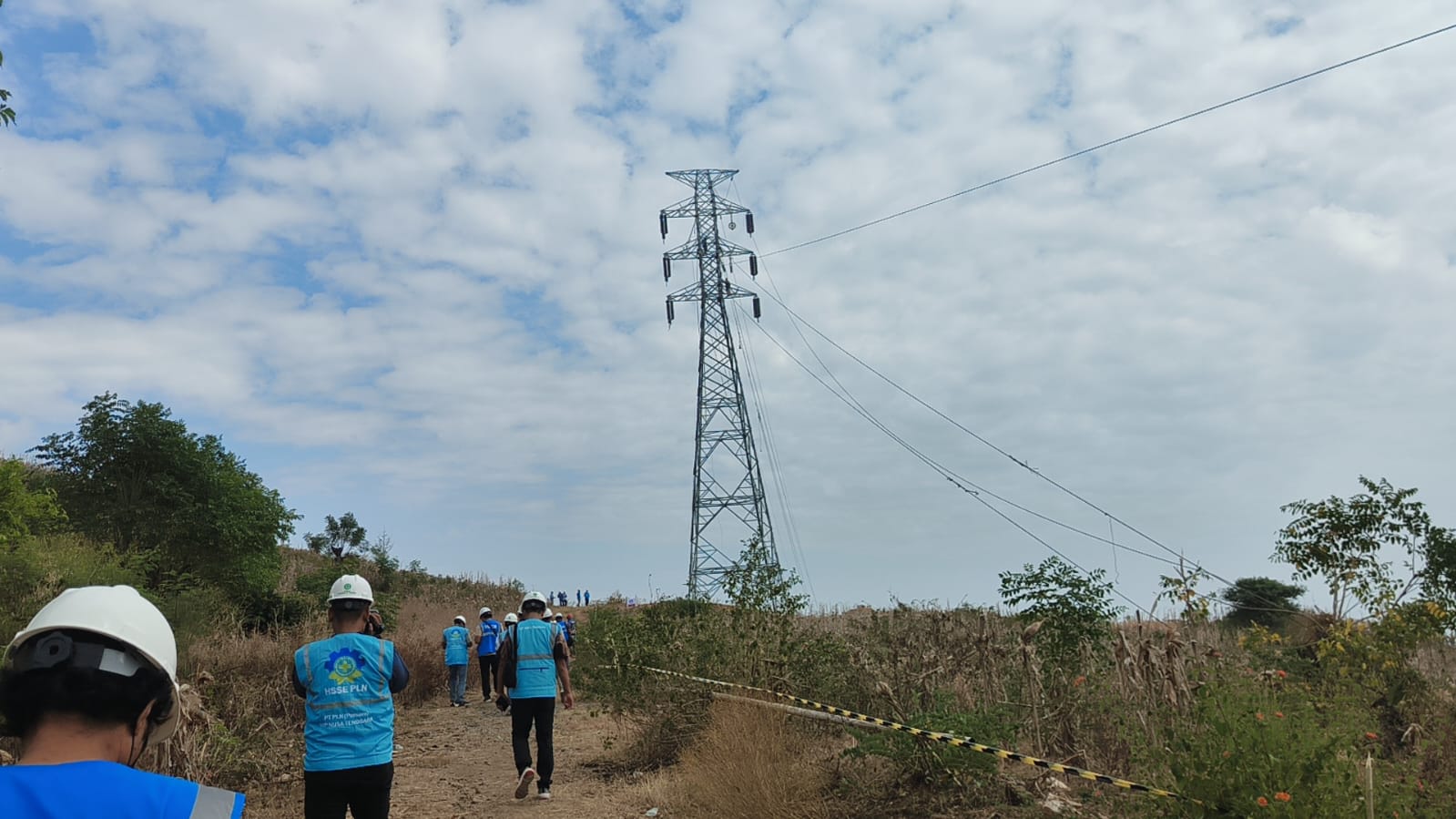 PLN Percepat Pembangunan SUTT 150 kV Jeranjang–Sekotong: Dorong Ekonomi dan Pariwisata Sekotong