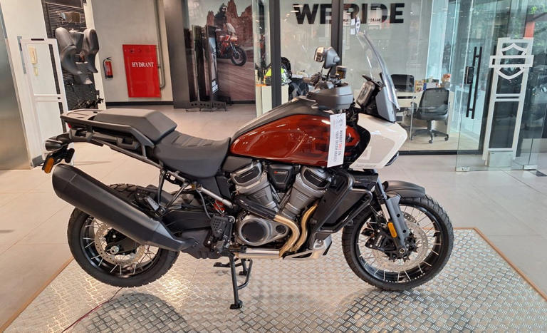 Ini Beda Harley-Davidson Pan America 1250 Special dan Pan America 1250 Standard: Pilih Mana?